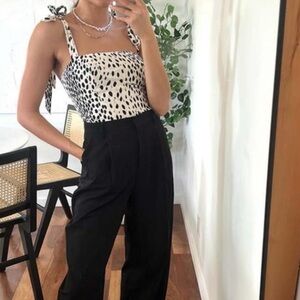 Reformation Ellora black and white leopard top size 6